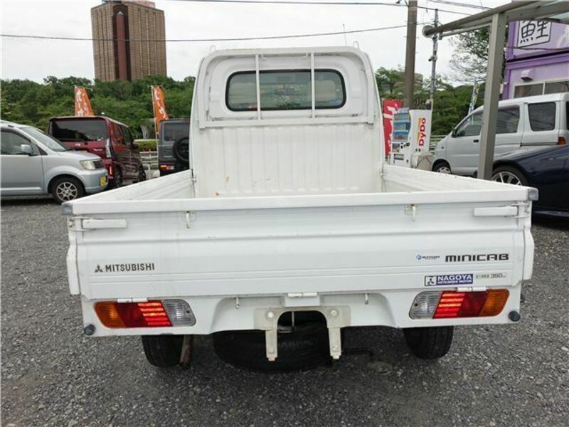 MINICAB TRUCK