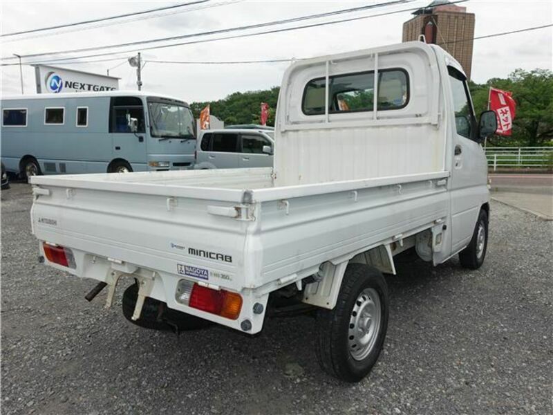 MINICAB TRUCK