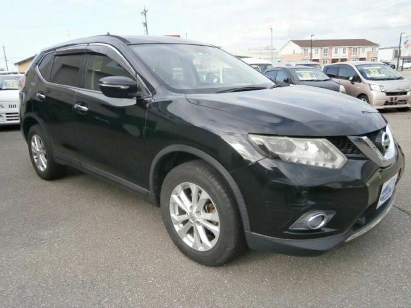 X-TRAIL