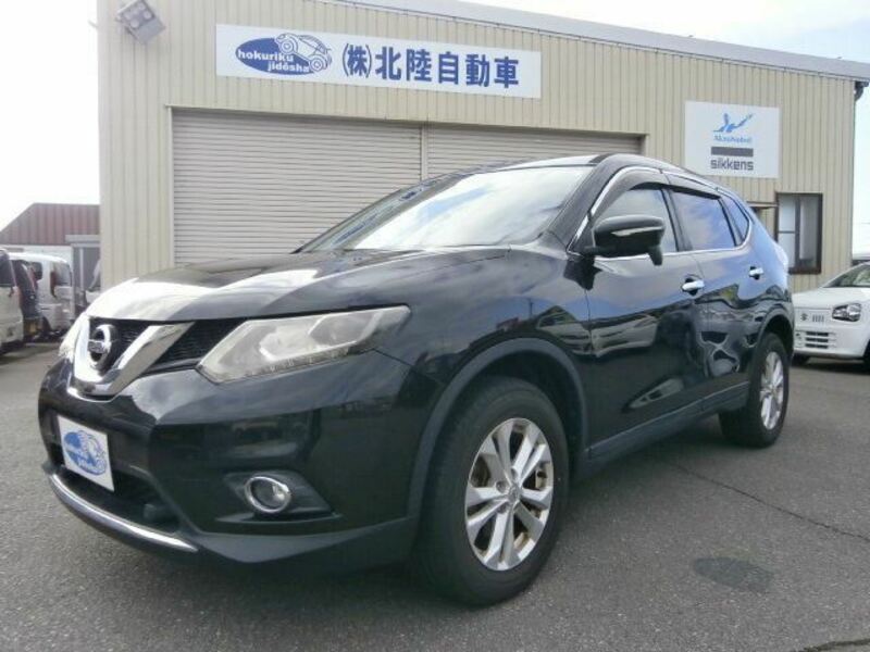 X-TRAIL