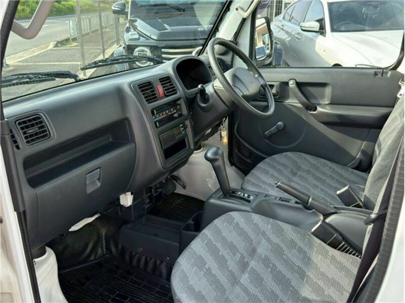 CARRY TRUCK