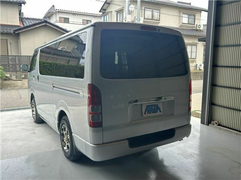 HIACE