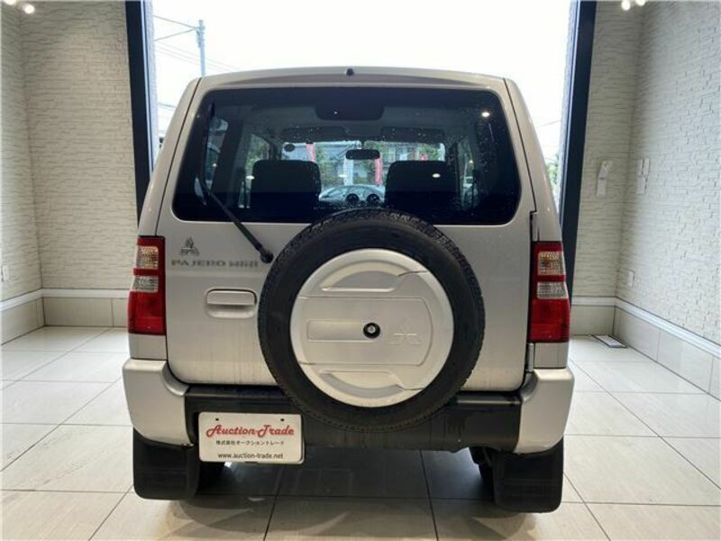 PAJERO MINI