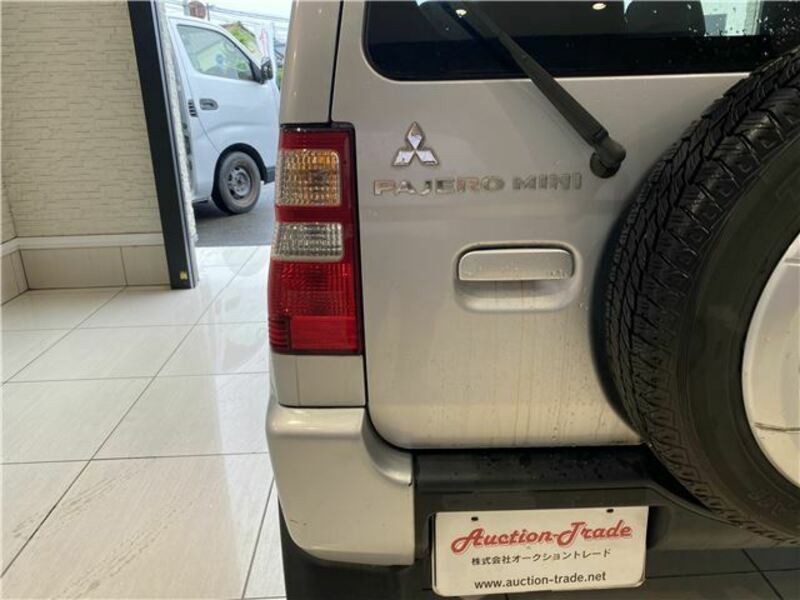 PAJERO MINI