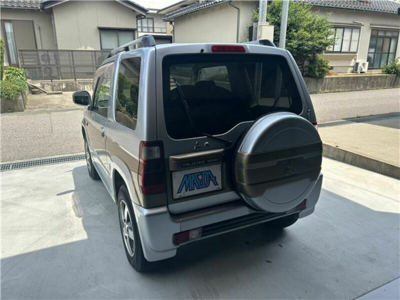 PAJERO MINI