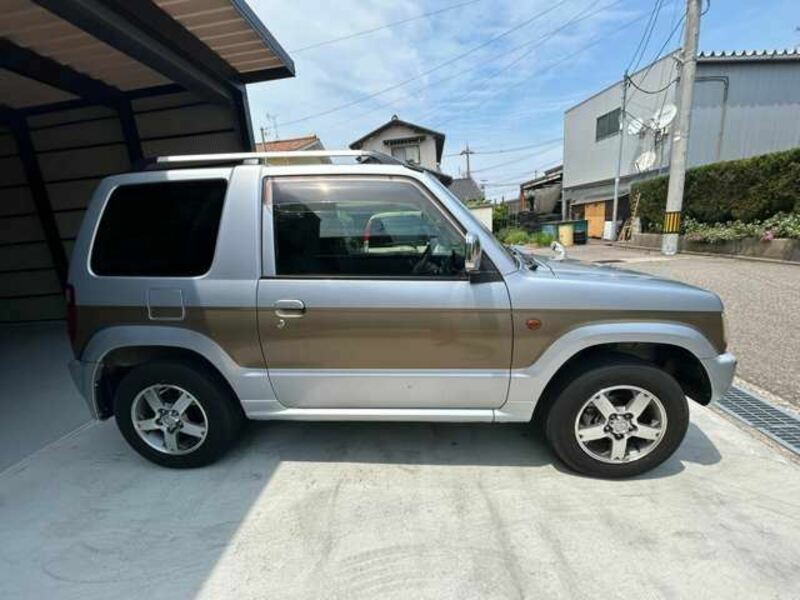 PAJERO MINI