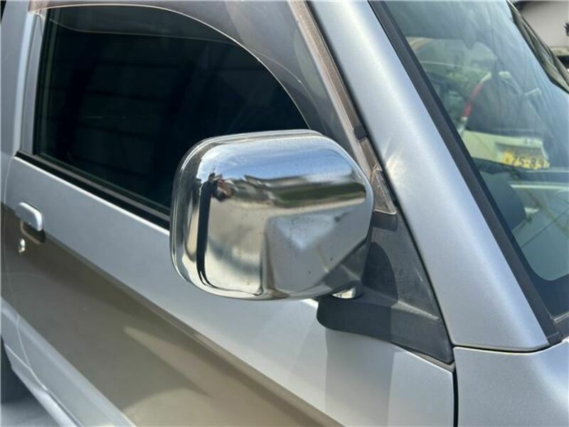 PAJERO MINI