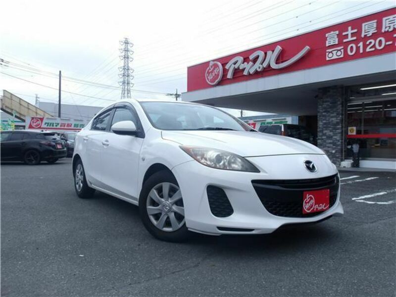 MAZDA AXELA