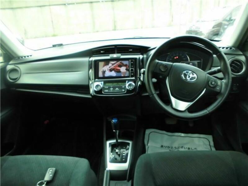 COROLLA AXIO