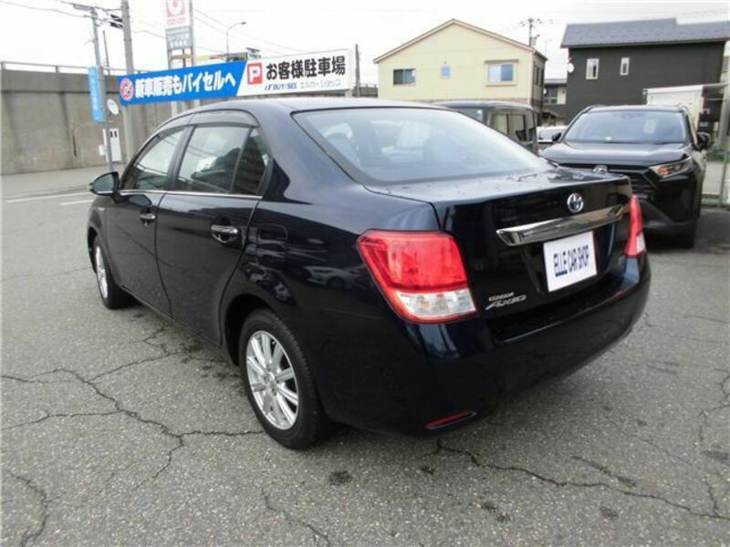 COROLLA AXIO