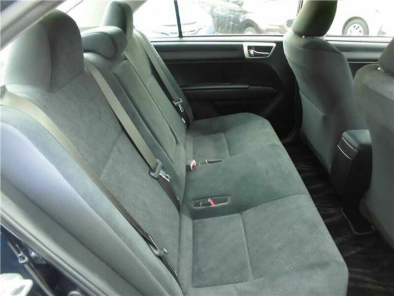 COROLLA AXIO