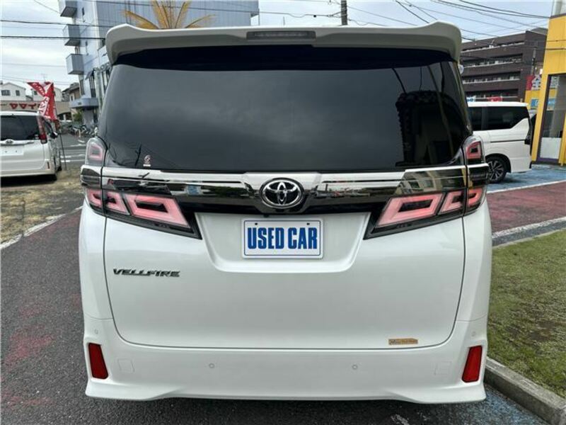 VELLFIRE