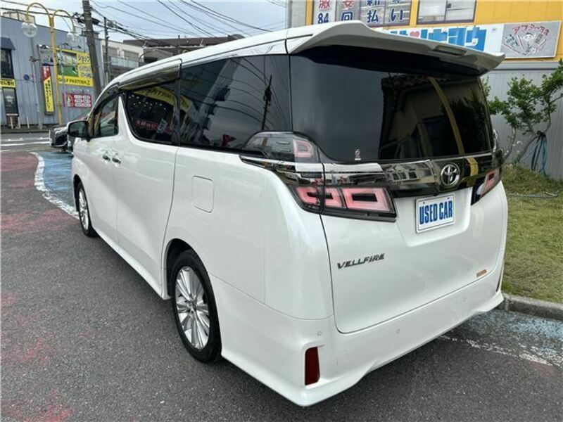 VELLFIRE