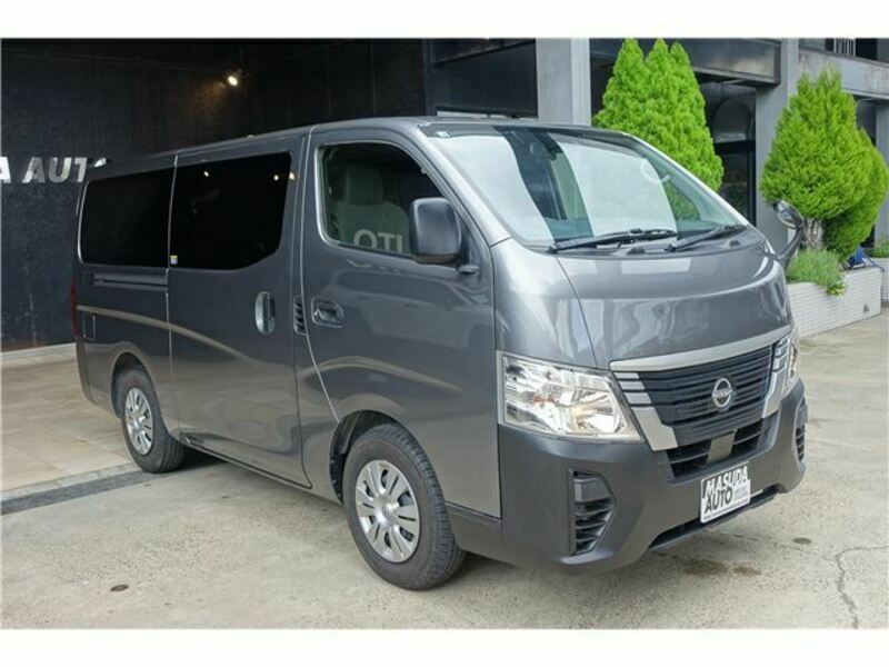 CARAVAN VAN