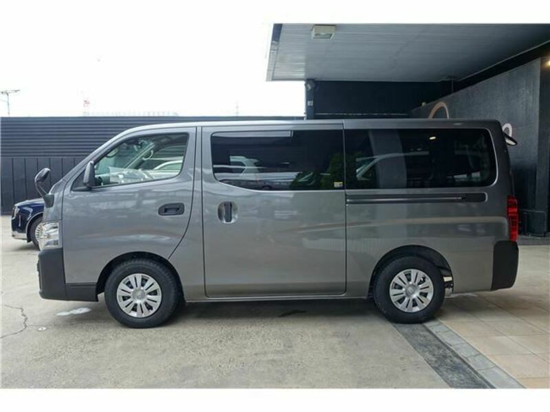 CARAVAN VAN