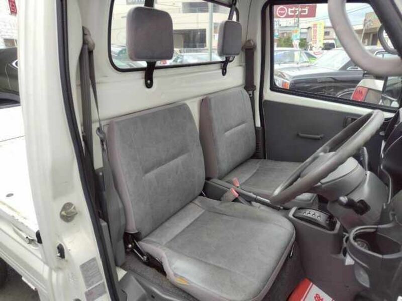 MINICAB TRUCK