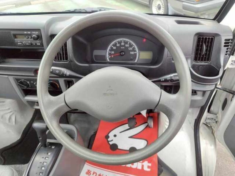 MINICAB TRUCK