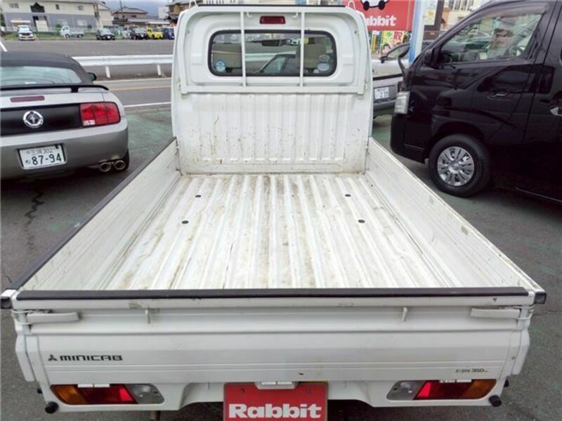 MINICAB TRUCK