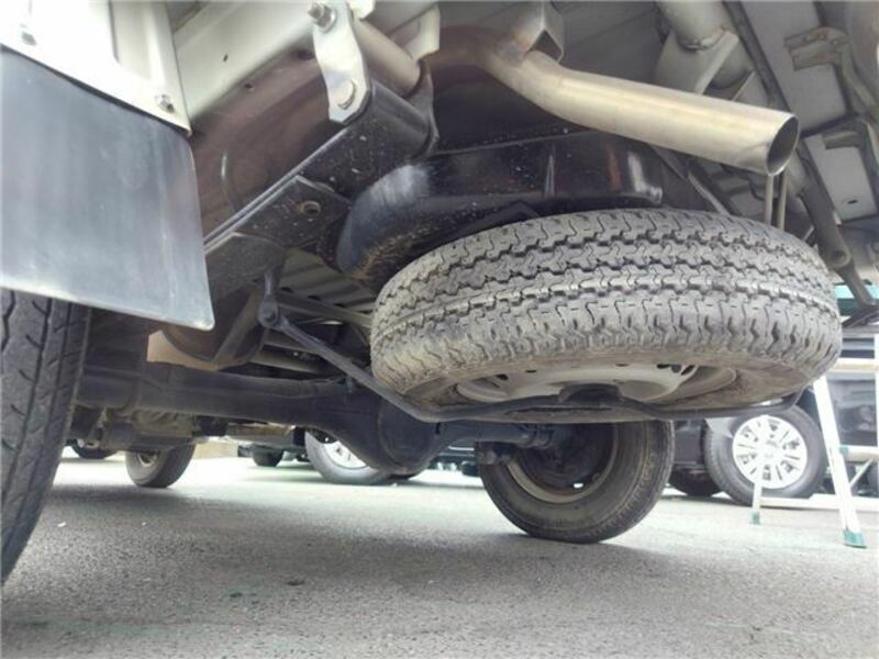 MINICAB TRUCK