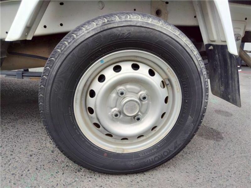 MINICAB TRUCK