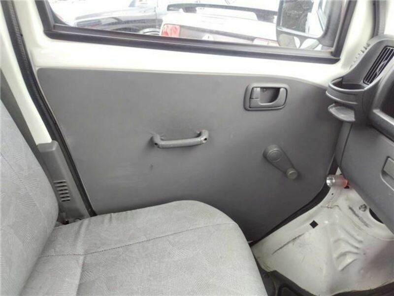 MINICAB TRUCK