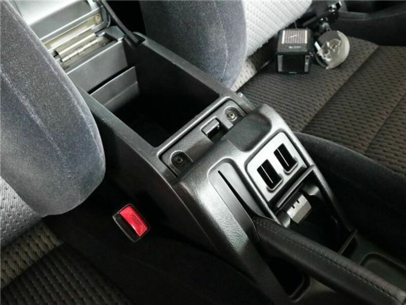 LEGACY B4