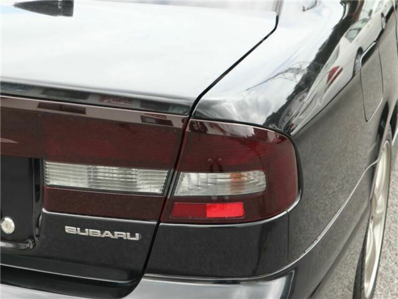 LEGACY B4