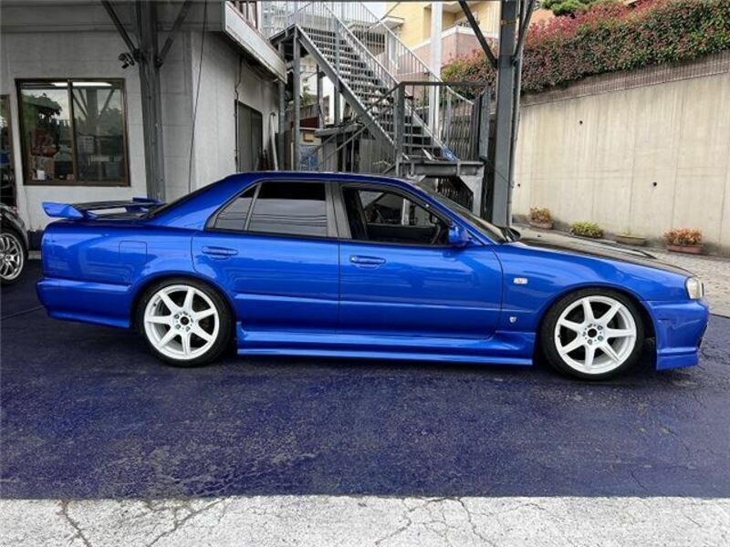 SKYLINE