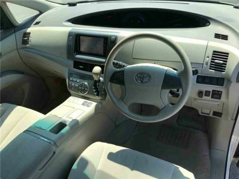 ESTIMA HYBRID