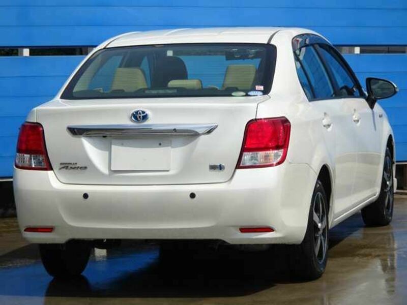 COROLLA AXIO