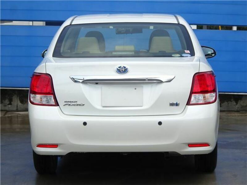 COROLLA AXIO