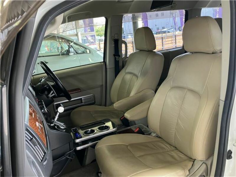 DELICA D5