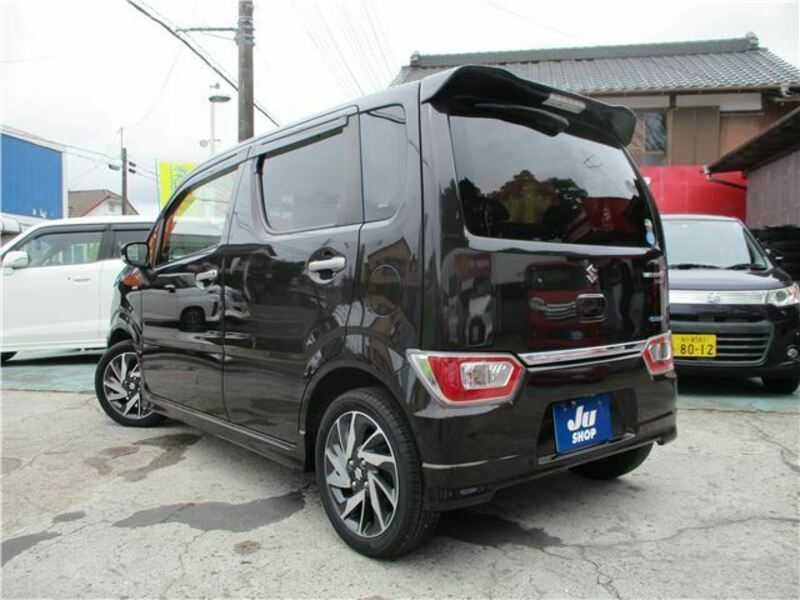 WAGON R