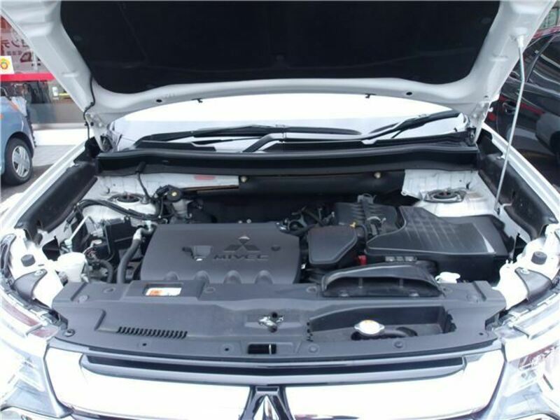 OUTLANDER