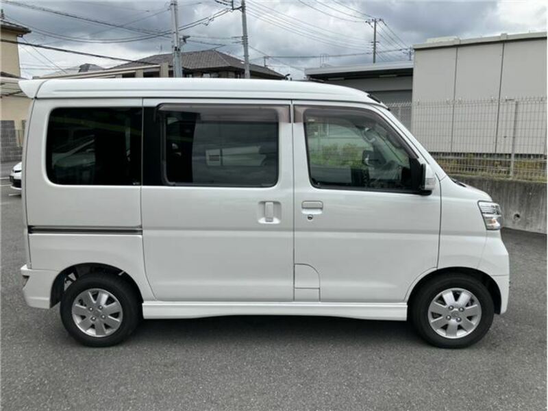 ATRAI WAGON