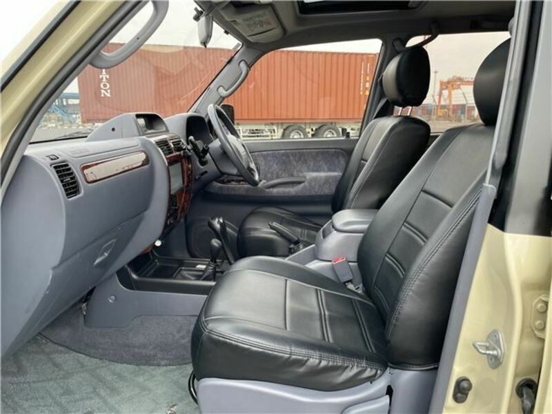 LAND CRUISER PRADO