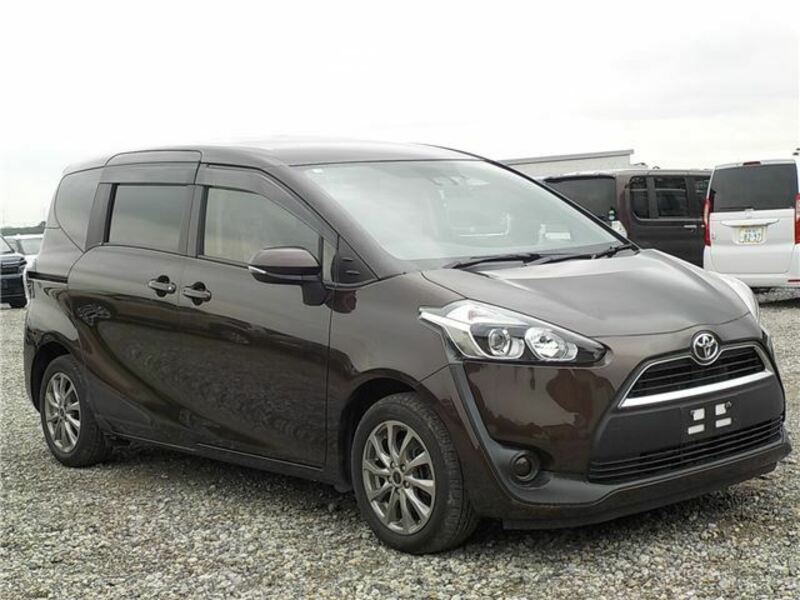 TOYOTA SIENTA