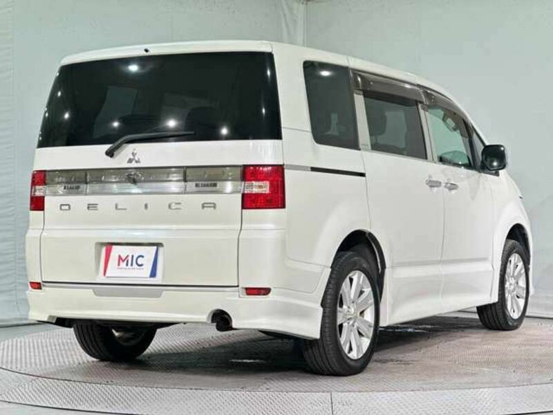 DELICA D5