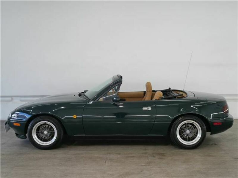 EUNOS ROADSTER
