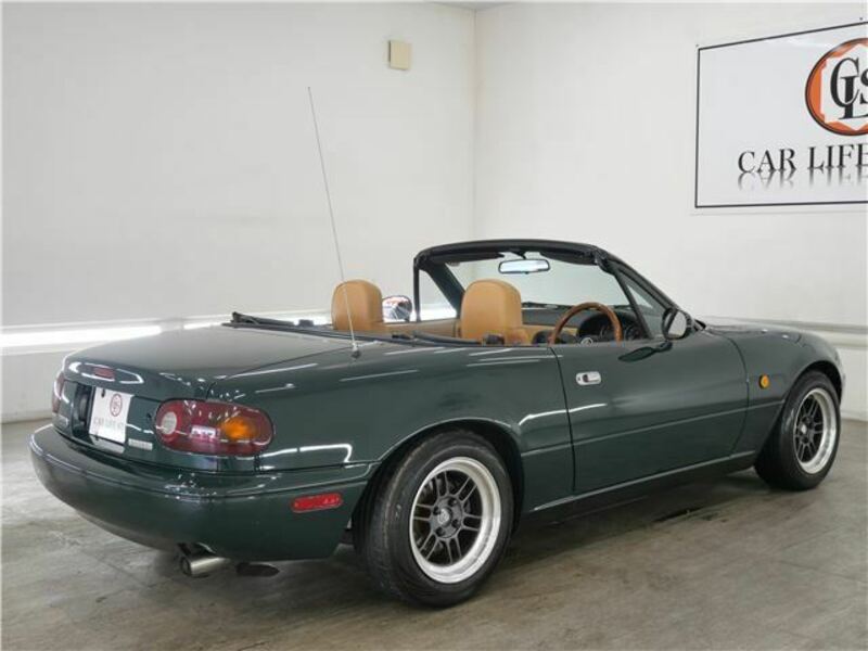 EUNOS ROADSTER