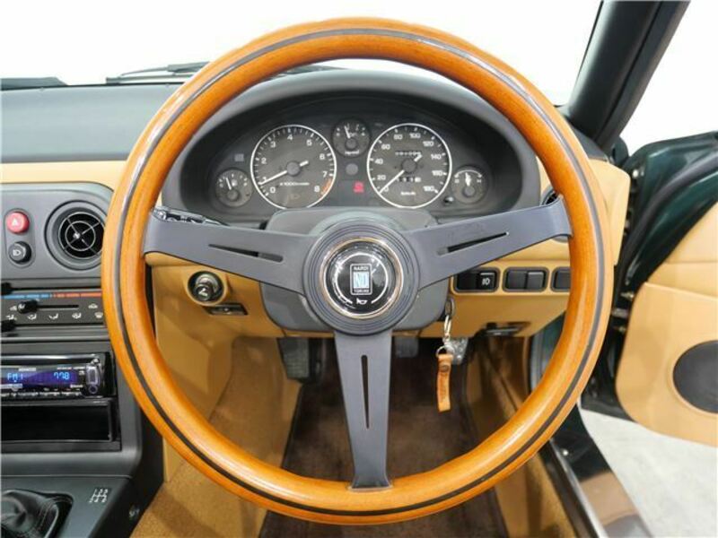 EUNOS ROADSTER
