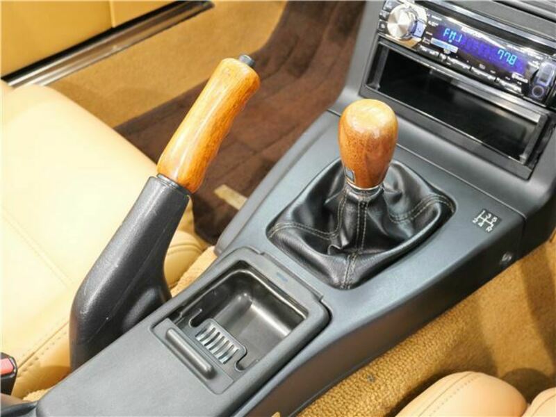 EUNOS ROADSTER
