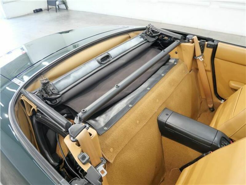 EUNOS ROADSTER