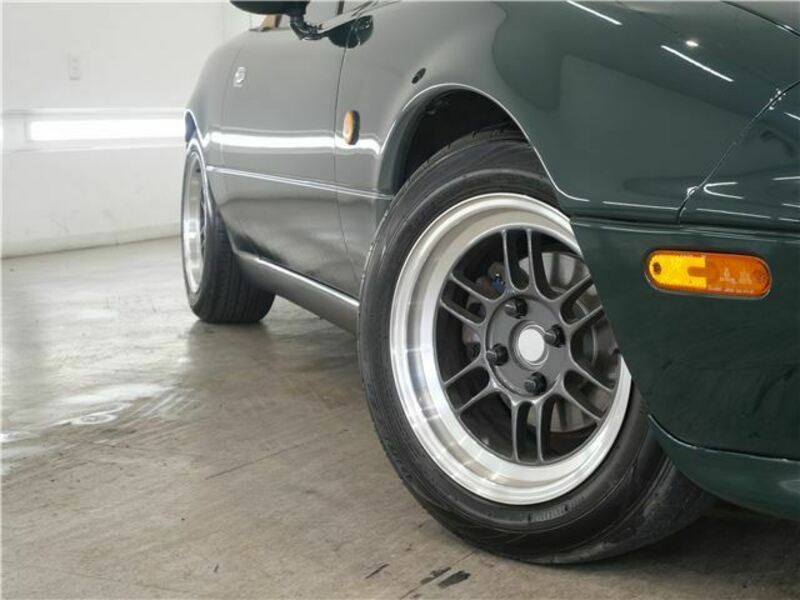 EUNOS ROADSTER