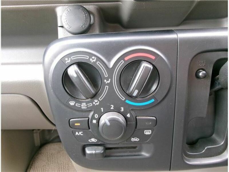 CLIPPER VAN