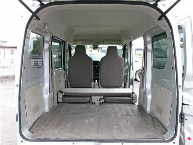 CLIPPER VAN