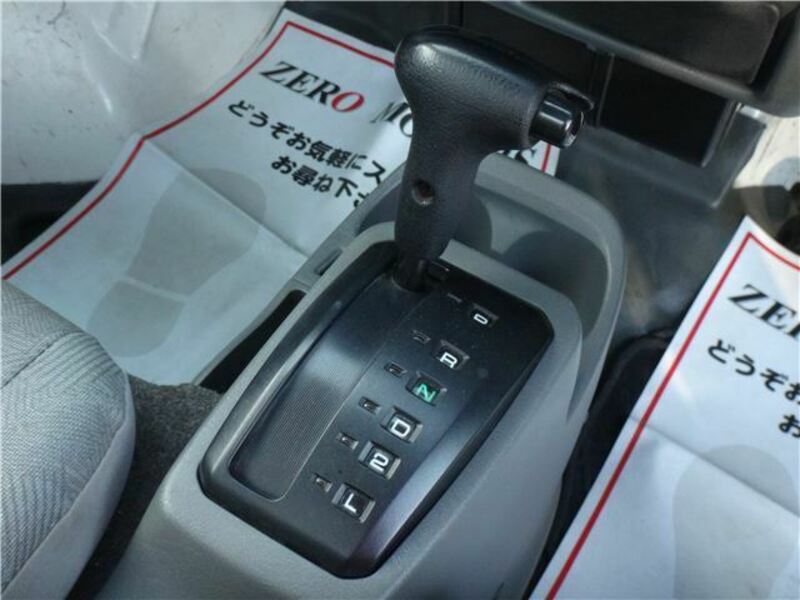 MINICAB TRUCK