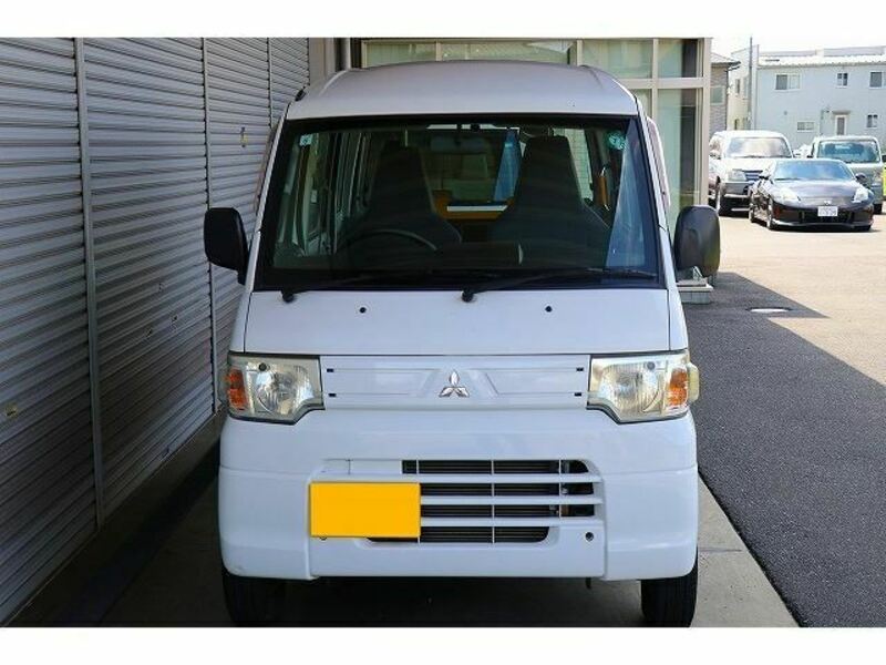 MINICAB VAN