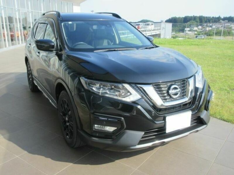 X-TRAIL