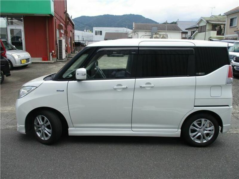 DELICA D2
